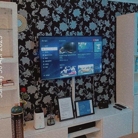 דאגנהאם Lovely 2 Bed Flat/Apt In East London- Nice Estate. מראה חיצוני תמונה