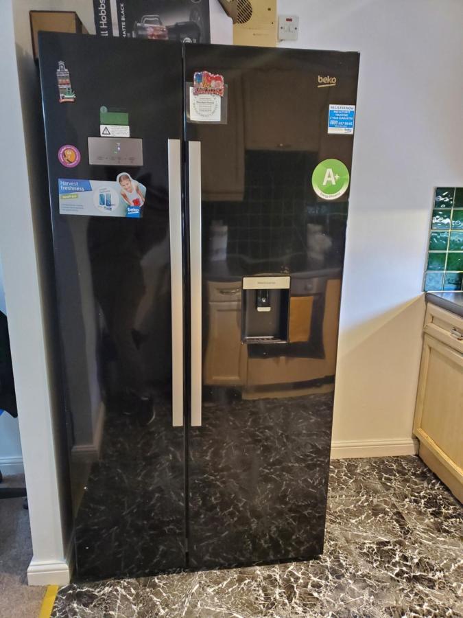 דאגנהאם Lovely 2 Bed Flat/Apt In East London- Nice Estate. מראה חיצוני תמונה