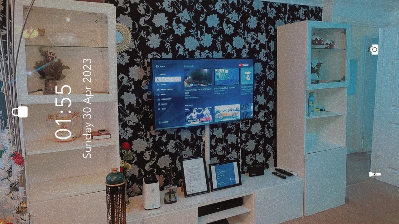 דאגנהאם Lovely 2 Bed Flat/Apt In East London- Nice Estate. מראה חיצוני תמונה